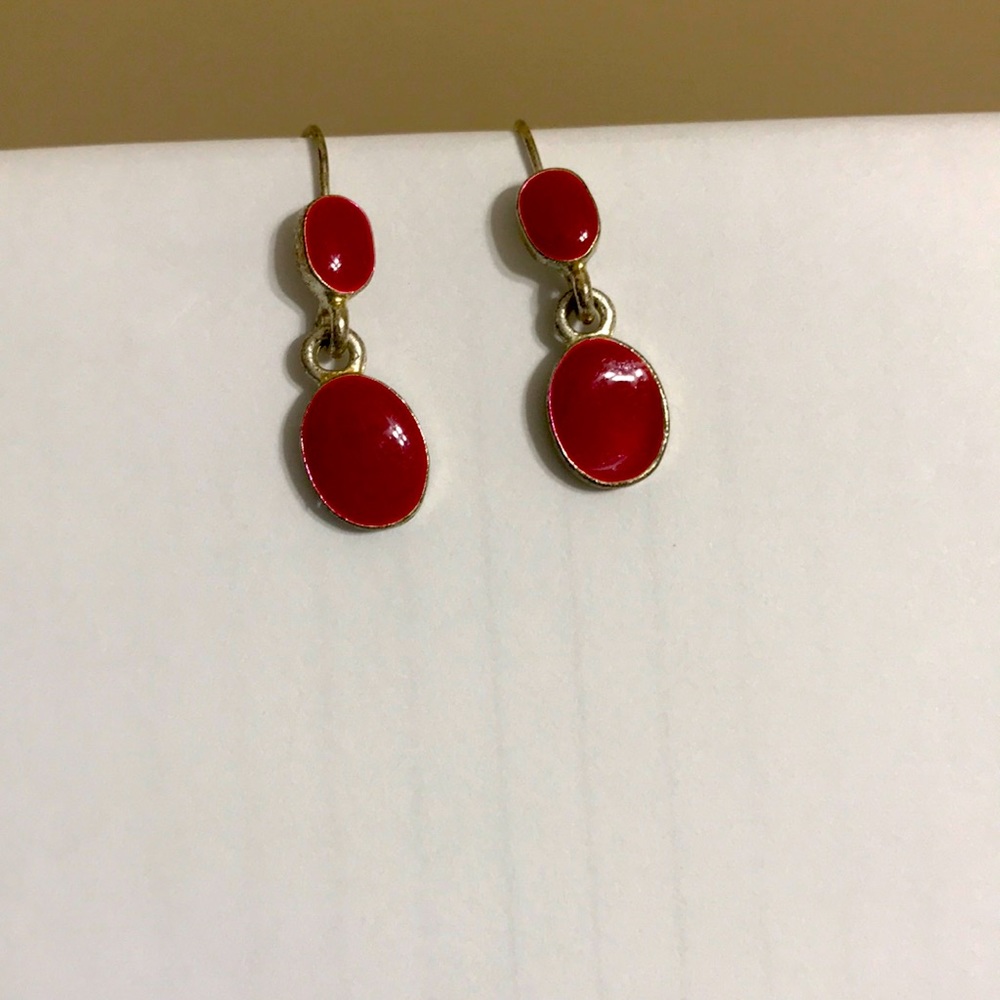 Small red hook silver tone earrings